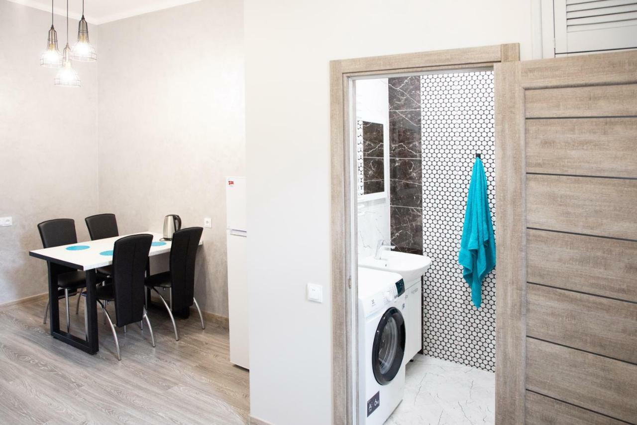 Ferienwohnung Kit Apartament Lemberg Exterior foto