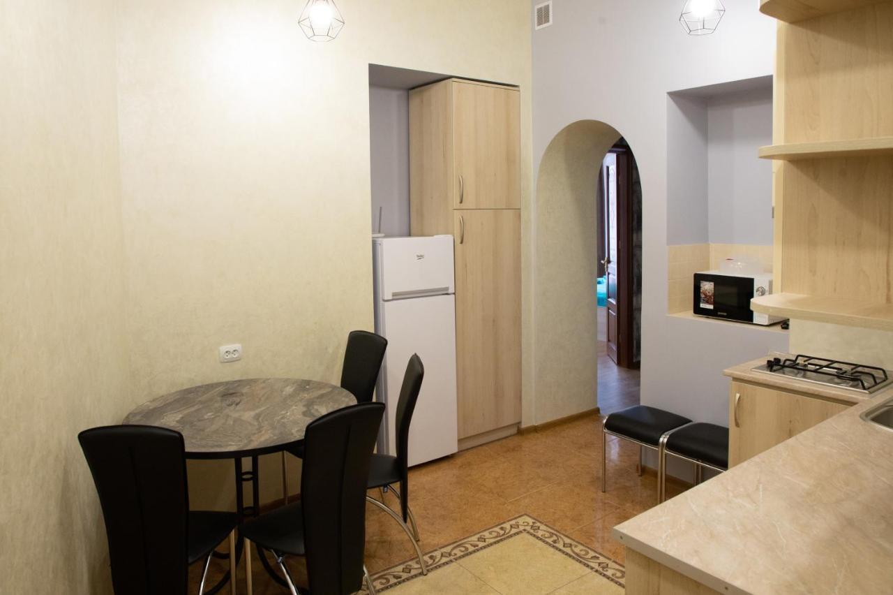 Ferienwohnung Kit Apartament Lemberg Exterior foto